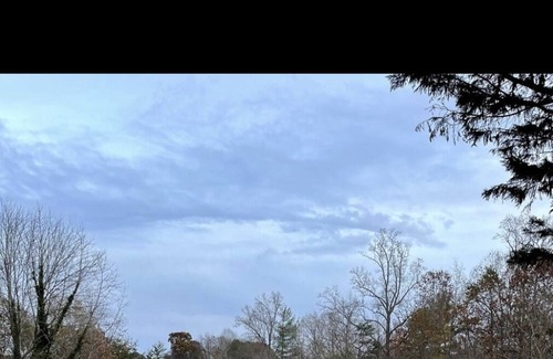 Hickory Casa | Private cozy lake house with indoor pool!