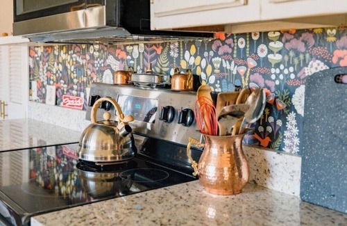 Harrison Cabaña | Private & Cozy Ozark Mnt Cottage near BNR, Jasper, Boxley HRSN & hiking. VIEW