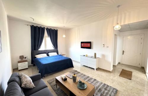 Khalifa City Apartamento | Private Cozy Studio Apartment BEST PRICE