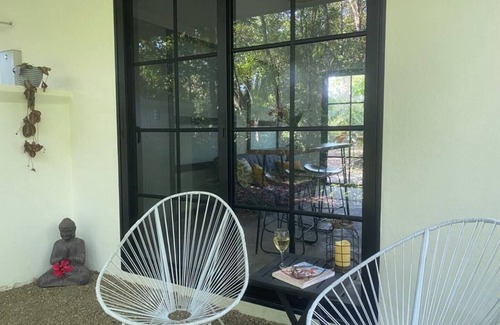 Ojochal Cabina | Private cabina at Yoga center in Ojochal with AC, WiFi, Pool, close to town