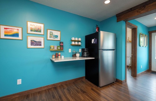 Prescott Condominio | Private Deck | Downtown | Arcade | Walk to River