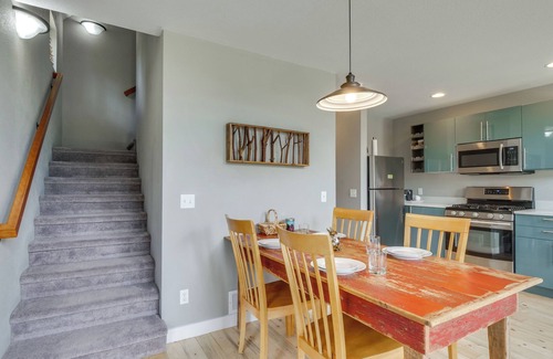 Valley of the Sun Cabina | Fairplay Cabin Getaway w/ Wood Stove, Near Hiking!