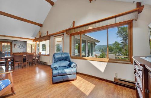 Lime Lake-Machias Casa | Private Dock and Lake Views Home on Lime Lake