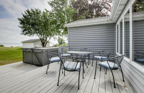 Fond du Lac Casa | Private Dock and Yard Tranquil Lake Winnebago Home