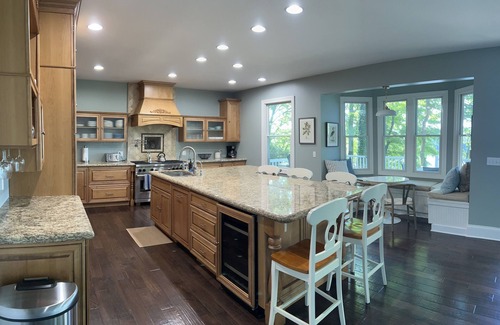 Berrien Springs Casa | boat, hot tub, fire pit, kayaks, private swim island, Notre Dame, wineries