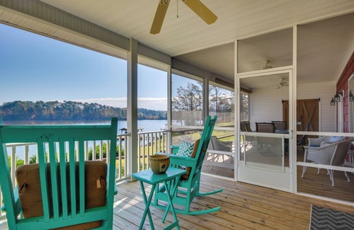 Waterloo Cabaña | Private Dock: Pet-Friendly Lake Greenwood Cottage
