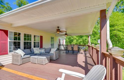 Milledgeville Casa | Private Dock Pet-Friendly Home on Lake Sinclair