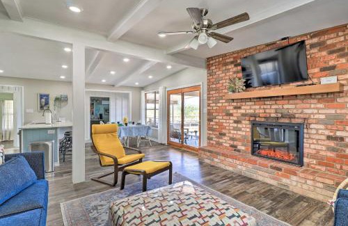 Brownwood Casa | Private Dock - Waterfront Lake Brownwood Gem!