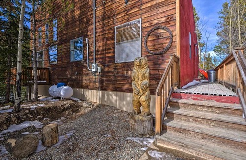 Valley of the Sun Casa | Private Dog-Friendly Fairplay Cabin with Deck and Yard