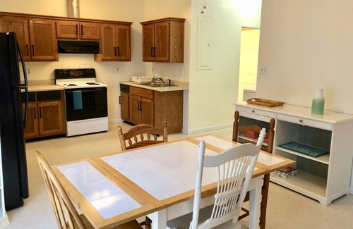 South View Casa | Privado, de fácil acceso (¡sin escalones ni escaleras!), apto para niños y mascotas