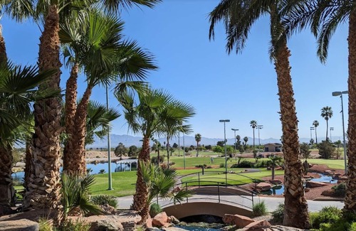 Summerlin Condominio | Private Elevator 2 Bedroom Luxury Condo with over 2000 Sq Ft
