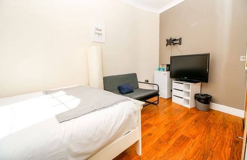Bishopsgate Apartamento | Habitación privada con baño en la calle Liverpool, Brick Ln