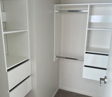 Auckland Casa | Private Ensuite for singles or couples