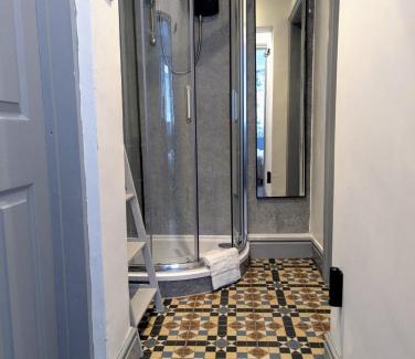 Nantwich Casa | Private Ensuite Room