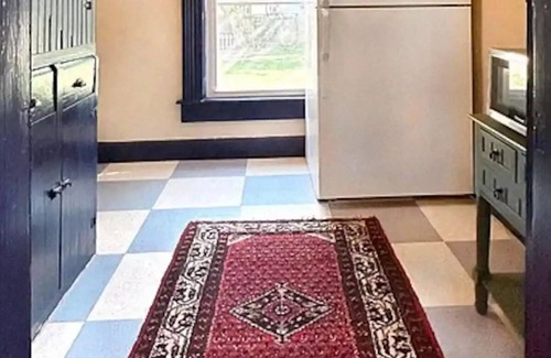 Beloit Apartamento | Private Entire Apartment near Beloit College