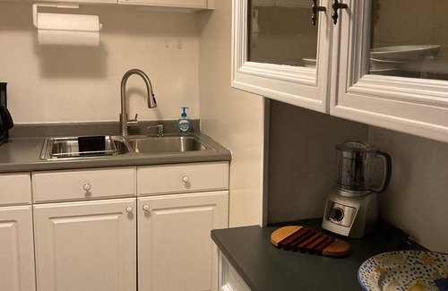 White Plains Apartamento | Private entrance Apartment Ground Floor of House