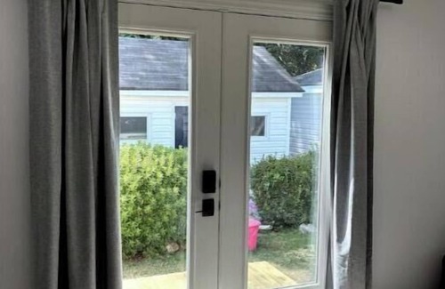 Franconia Apartamento | Private entrance room,bath-pool