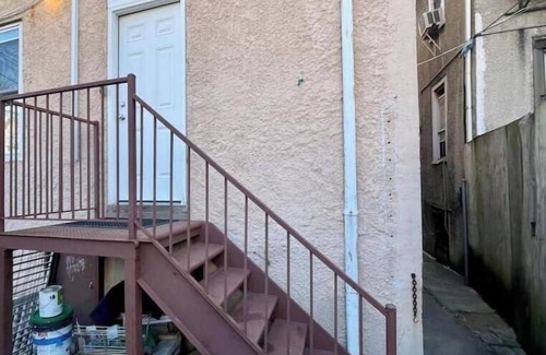 Sea Gate Apartamento | Private entrance studio with bathroom