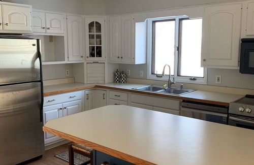 Union Springs Casa | Casa de Cayuga Lake en Finger Lake 6 habitaciones para 12 personas.