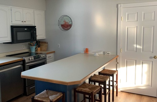Union Springs Casa | Casa de Cayuga Lake en Finger Lake 6 habitaciones para 12 personas.