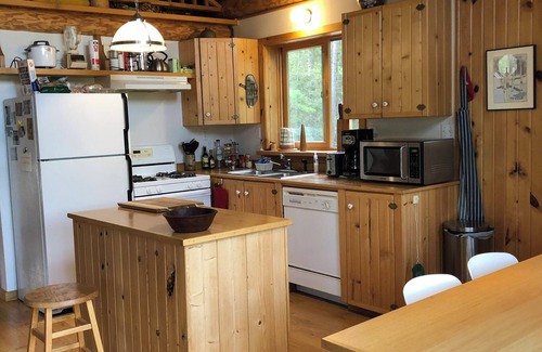 Ely Cabina | Private Family Retreat on Lake Burntside Ely