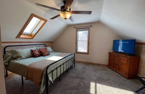 Woodville Otro | Private farm close to town!