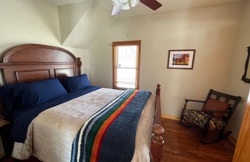 Woodville Otro | Private farm close to town!