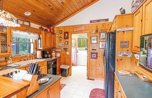 Aberdeen Otro | Private farm house minutes to the Carolina Horse Park!