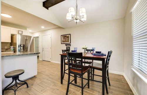 San Juan Casa | Private Fenced Backyard Pet Friendly Grill