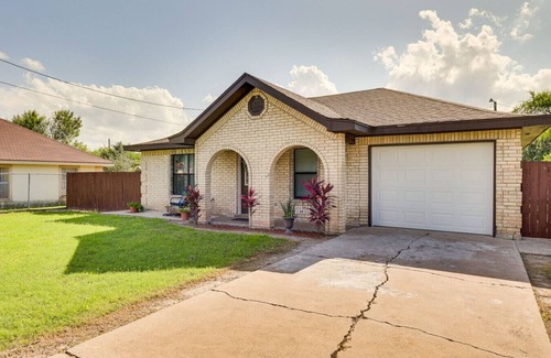 San Juan Casa | Private Fenced Backyard Pet Friendly Grill