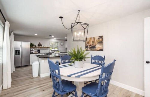 Ellenton Casa | Private fenced in pool home