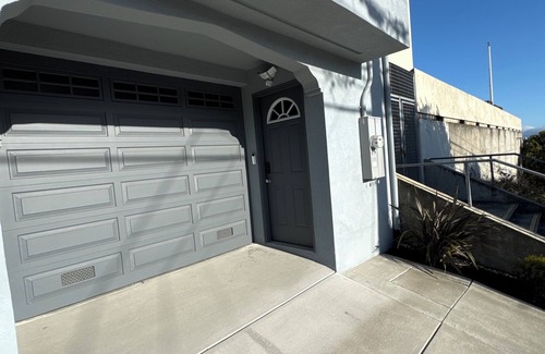 Forest Hill Casa | Private First Floor 2-bedroom space in San Francisco