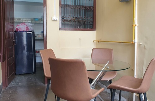 Lanka Apartamento | Private Flat with open space WiFi and AC in charming Varanasi near Assi Ghat