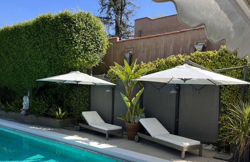 Valley Village Casa | Private garden oasis-Lg. pool, deck w/ bbq.15 min- Beverly Hills & W. Hollywood.