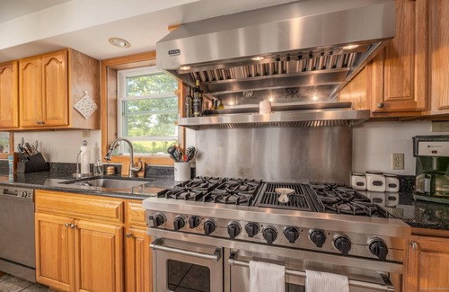 Liberty Casa | Private Getaway with Heated Indoor Pool!