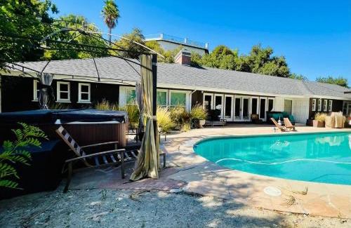 Encino Otro | Private Glamping Cabin Tent View Pool Big Estate Oasis Garden Extra Fee 4 Guest Clea-ning Pet WOMEN ONLY