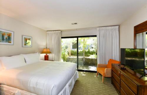 Napa Casa | Private Golf Resort Setting 3 bedrooms