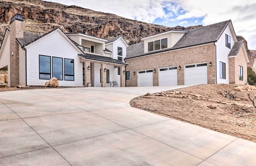 Hurricane Apartamento | Private Guest Apartment w/ Pine Valley Views!