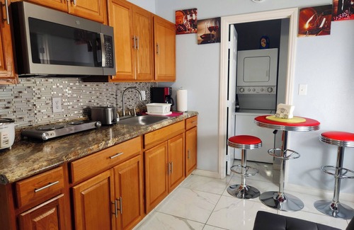 Las Vegas Casa | *Private Guest House: Free Parking 𝟏𝟎𝐦𝐢𝐧 DWTN