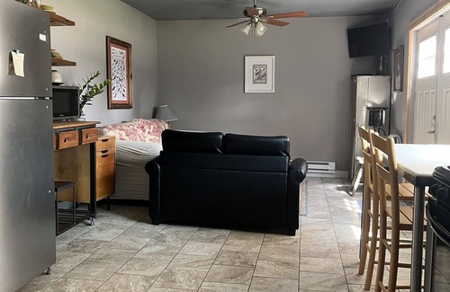 Laporte Casa | Private guest house! This Is your own little home away from home! Quaint retreat
