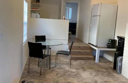 North Hollywood Casa | Private Guest house in heart of LA universalstudio