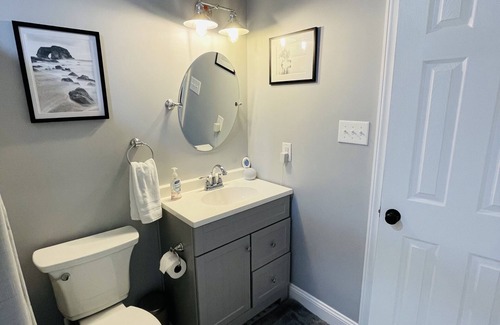Church Hill Casa | Private Guest Room/Bath - Historical Downtown RVA