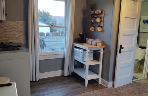 Hollister Apartamento | Private guest room in Hollister-Tres Pinos - 20 Min. to Pinnacles National Park.
