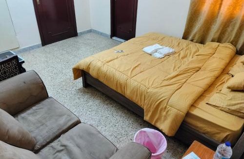 Al Ain Casa | Private Guest Room in Kuwaitat