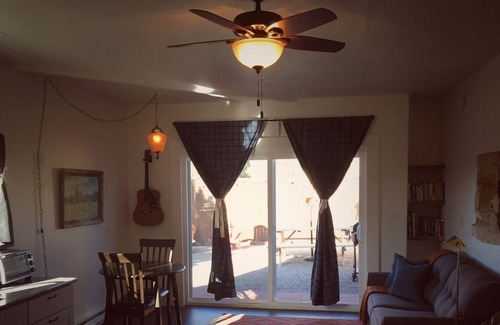 Montague Apartamento | PRIVATE GUEST STUDIO & INSPIRING MT. SHASTA VIEW