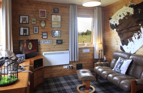 Arisaig Casa | Private Harry Potter themed lodge with lovely views