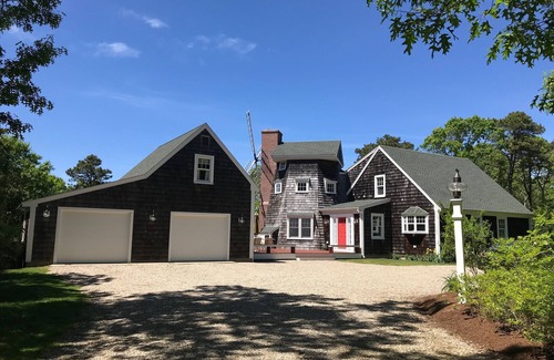 East Harwich Casa | ¡Refugio privado con piscina climatizada de agua salada y molino de viento!