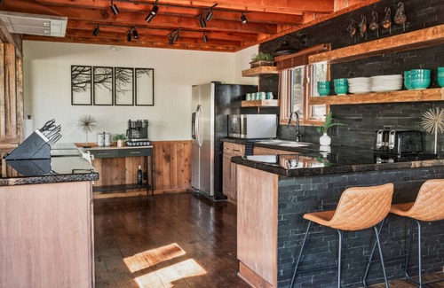 Mountain Home Casa | Private HEATED Pool & Hot Tub; Fire Pit; Gameroom