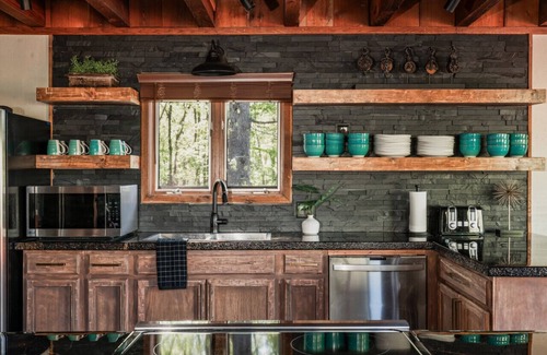 Mountain Home Casa | Private HEATED Pool & Hot Tub; Fire Pit; Gameroom