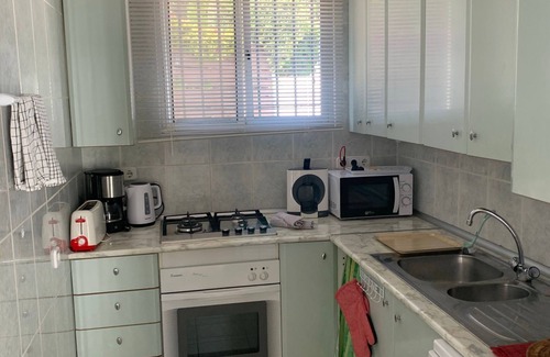 Urbanizacion Marbessa Casa | Villa privada, cómoda con piscina privada y jardín - 3 minutos a pie de la playa